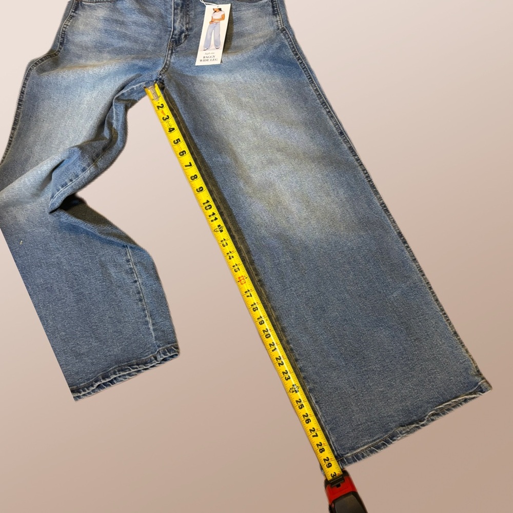 NWT Celebrity Pink REgeneration High Rise Baggy Wide Leg Jeans 13/31 - Picture 9 of 11